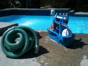 Pool Maintenance, pool cleaning, machine, vacuum