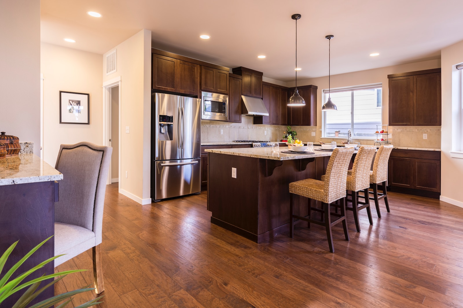 Read more about the article How Much Should a 10×10 Kitchen Remodel Cost?